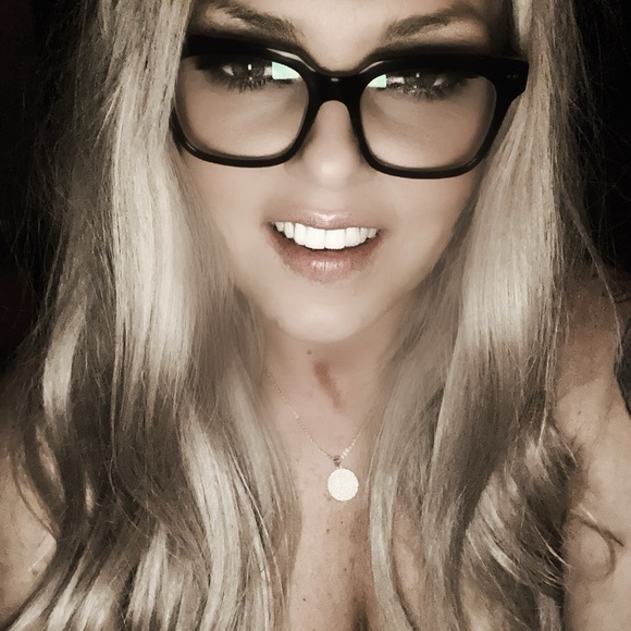 Meet your Posher, Danielle - Picture 13 of 16